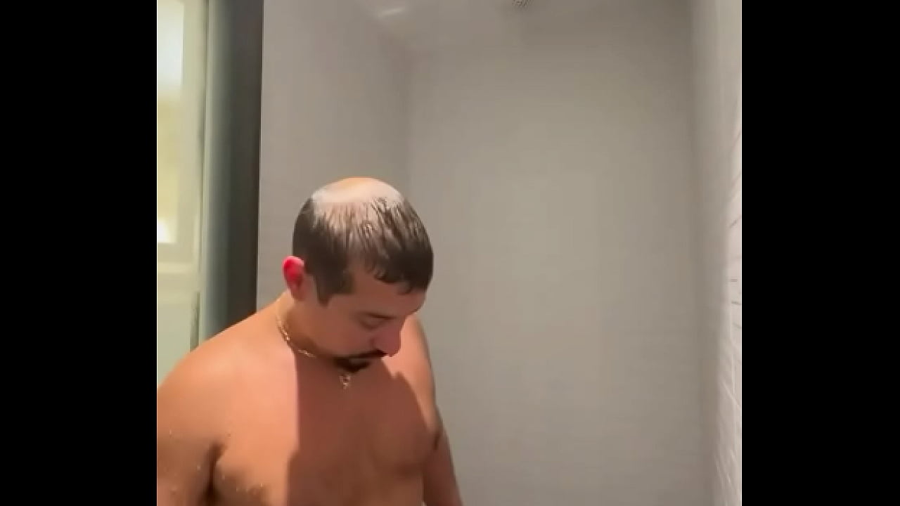 T&ocirc; sozinho em casa hj putinha !Vem dar pra mim ?