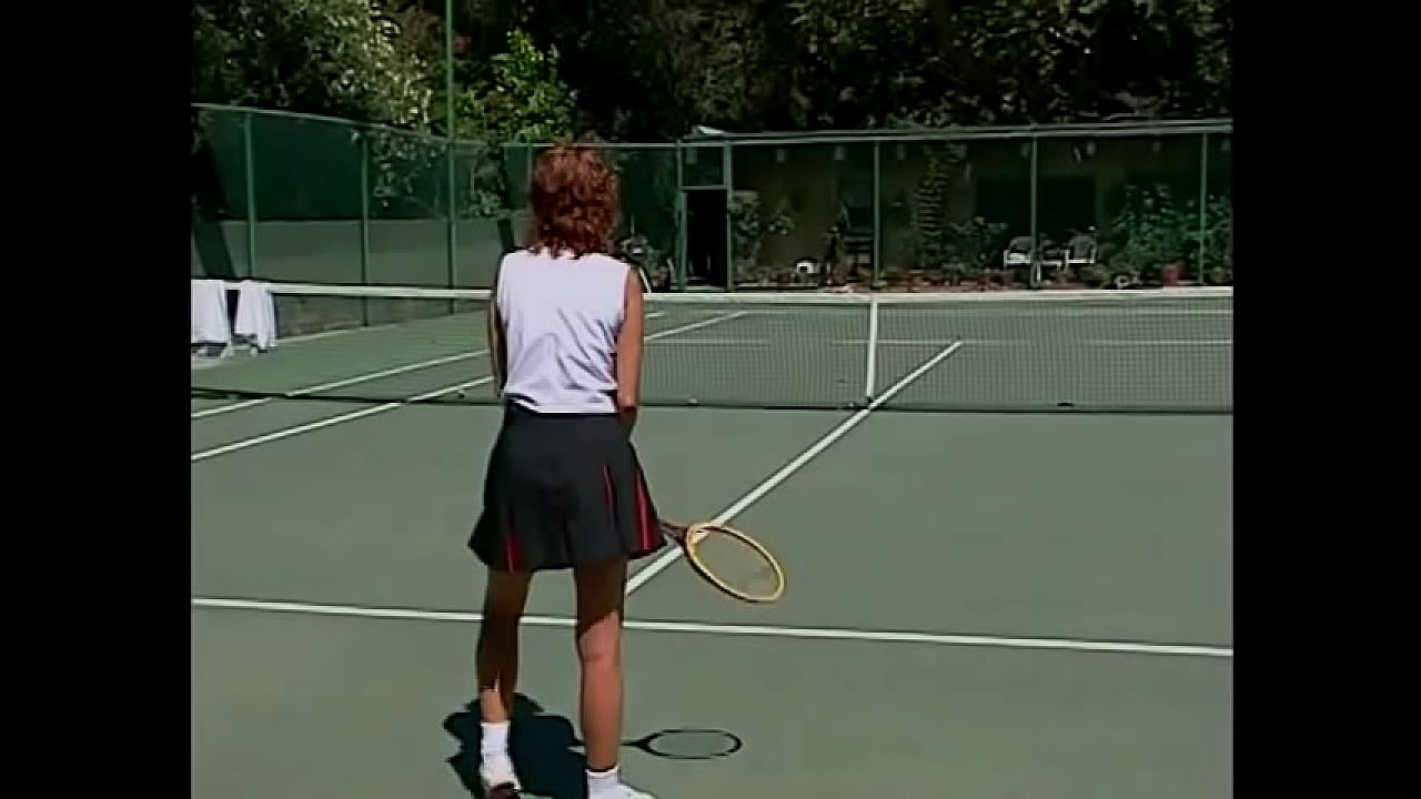 Sexy Candy gets cumshot on face after fucked all her holes