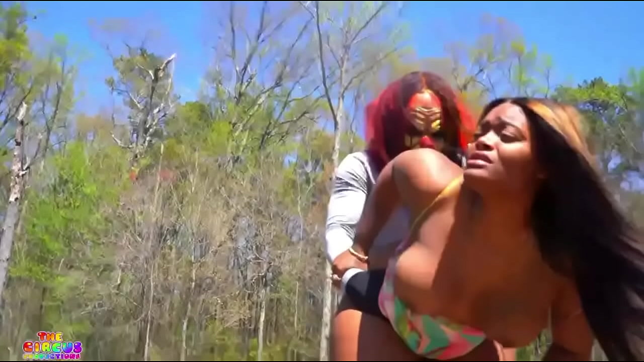 Gibby the clown fucks 2 ebony pornstars in Atlanta at dolls head trail
