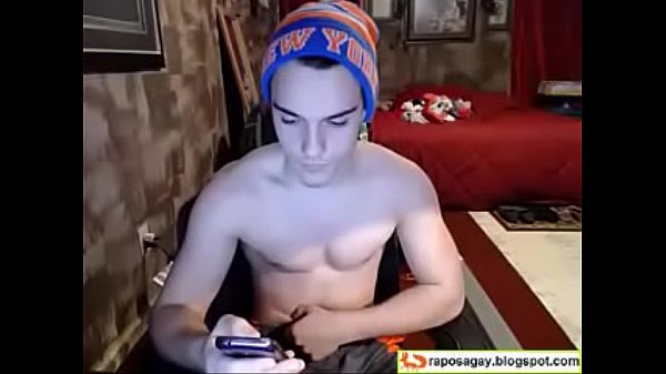 Garoto Lindo com Pau Dur&atilde;o na Cam - chartubando.blogspot.com