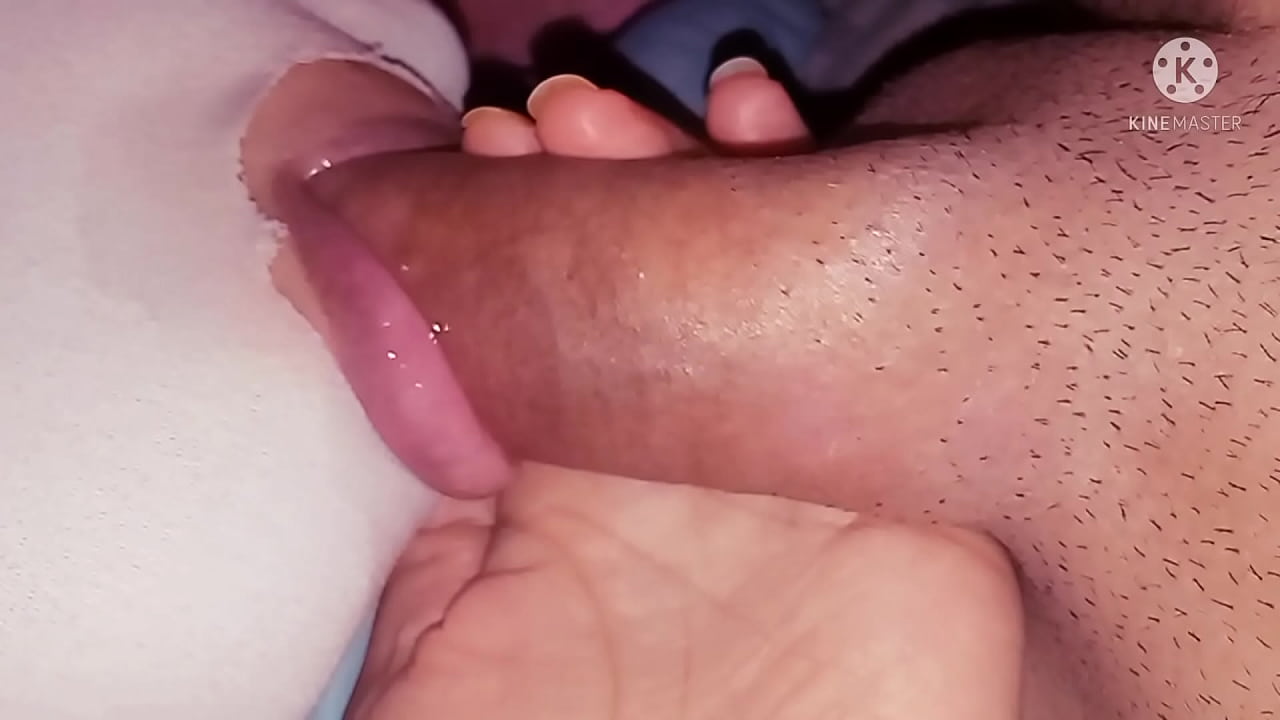 Femme arabe sucer et avale tout