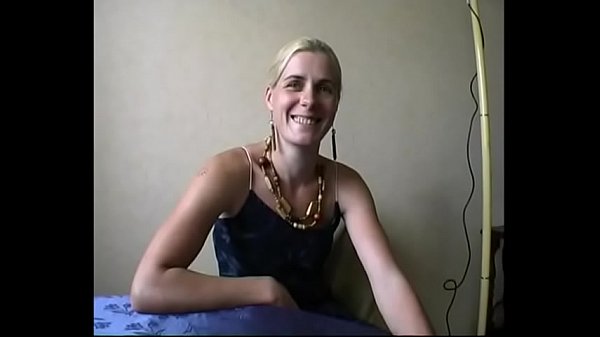 AMATEUR SKINNY TEEN GROUP SEX