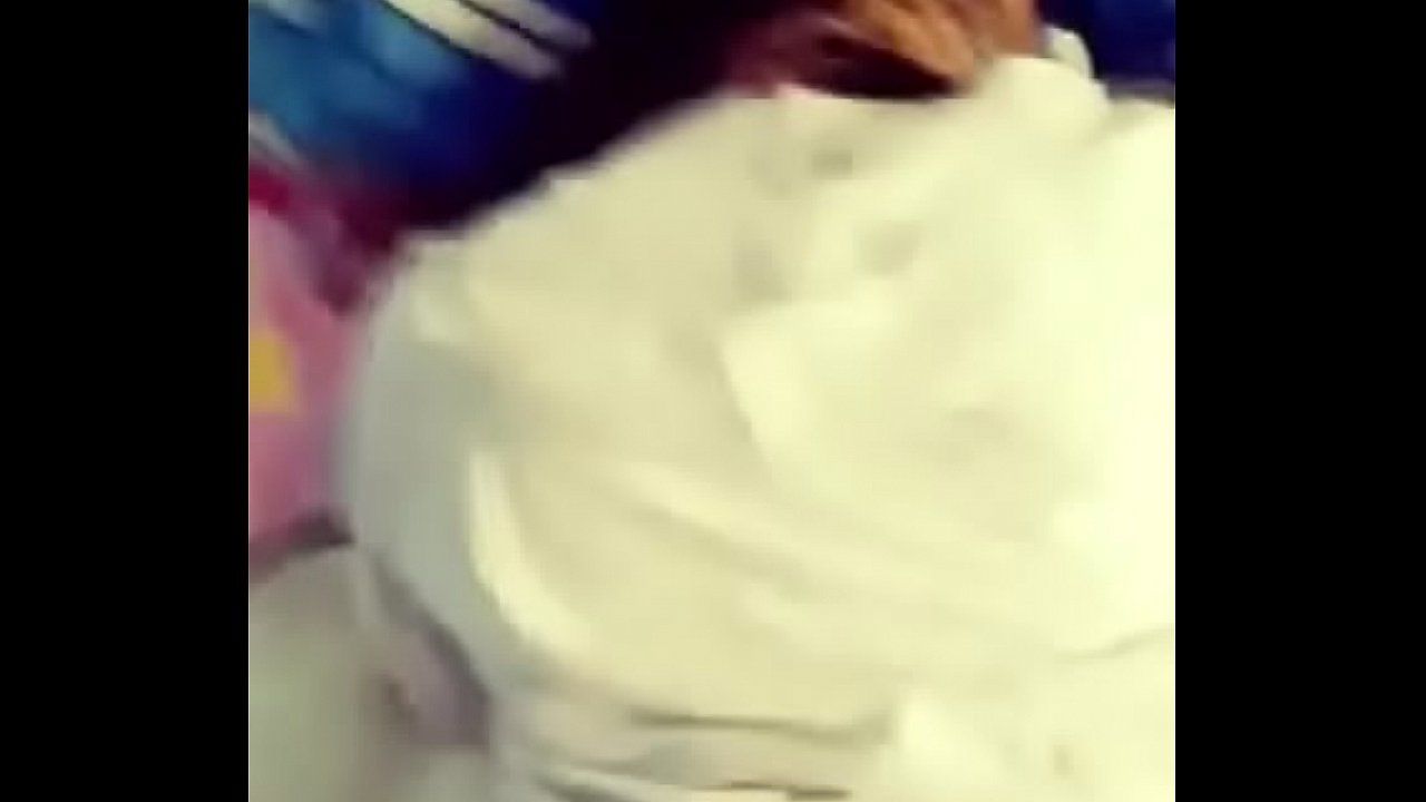 Ella pide m&aacute;s