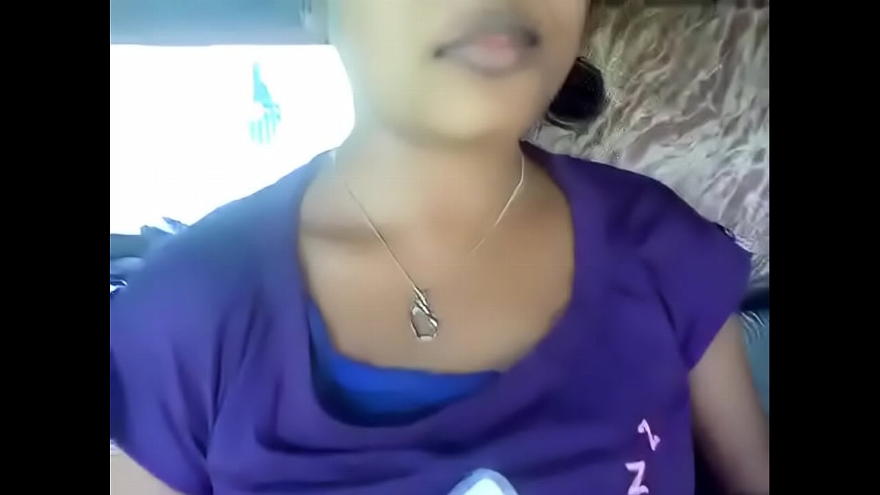 desi sexy gf show boobs and pussy to bf in tuk-tuk -video