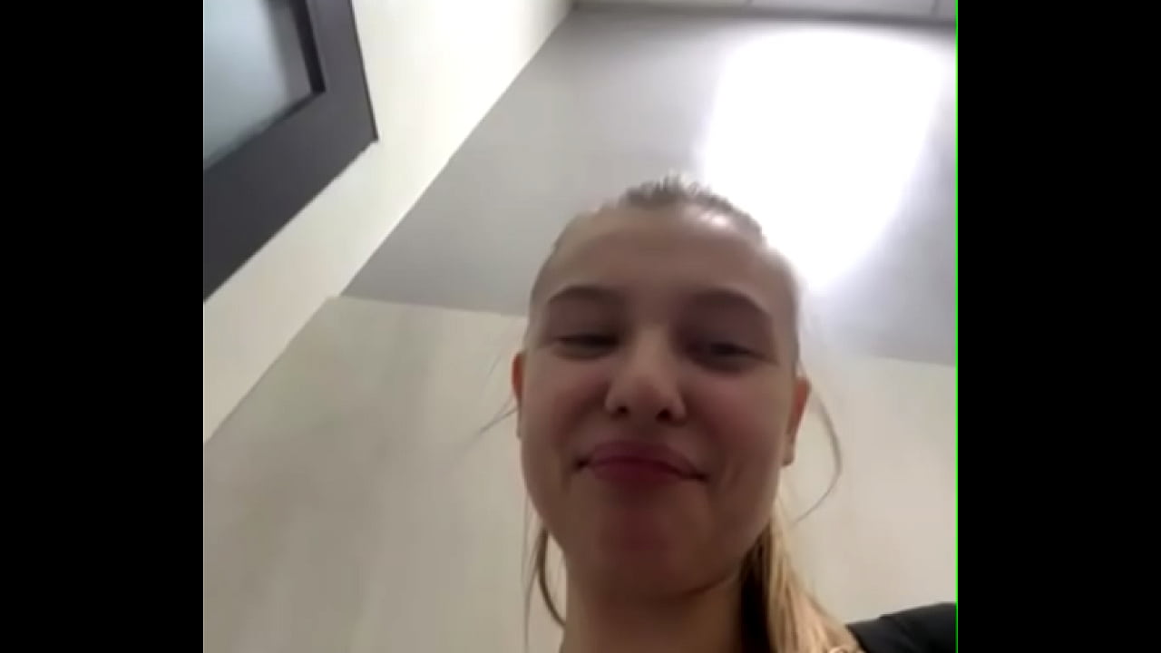 Squirt like fountain in gym