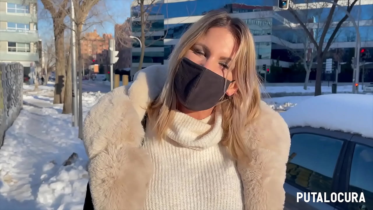 PutaLocura - Turista alemana Leidy de Le&oacute;n traga lefa de Torbe en pillada