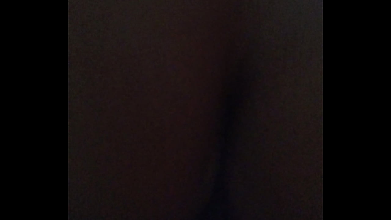 AMIGA LEVANDO ATR&Aacute;S