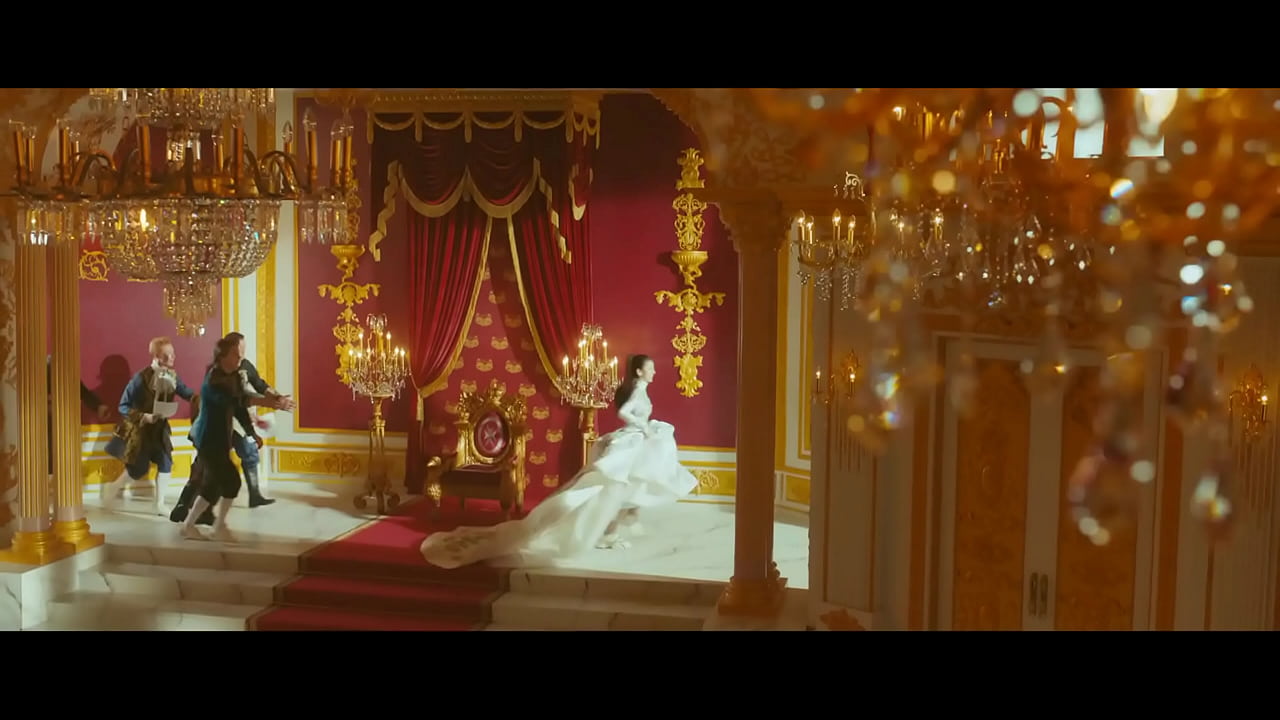 LUA Y MANU TIENEN RICO SEXO EN ZAPATILLAS Y QUITAN LAS GANAS QUE TEN&Iacute;AN DENTRO CANTANDO UNA MELODIOSA CANCI&Oacute;N - KLAB ENTERTAINMENT