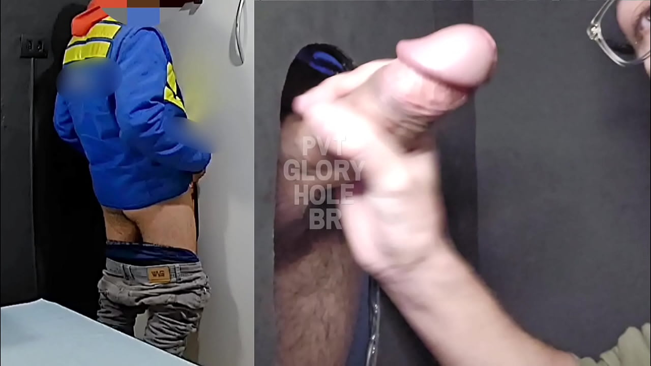 Pau gigante e grosso soltando muito leite na minha boca na cabine caseira!!! (COMPLETO NO RED)