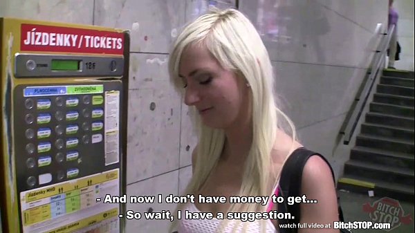 Bitch STOP - Lenny Elleny squirting in the car