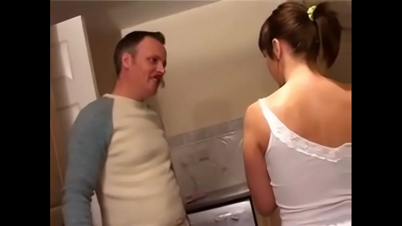 Brit Sarah Jane fucked in the bathroom