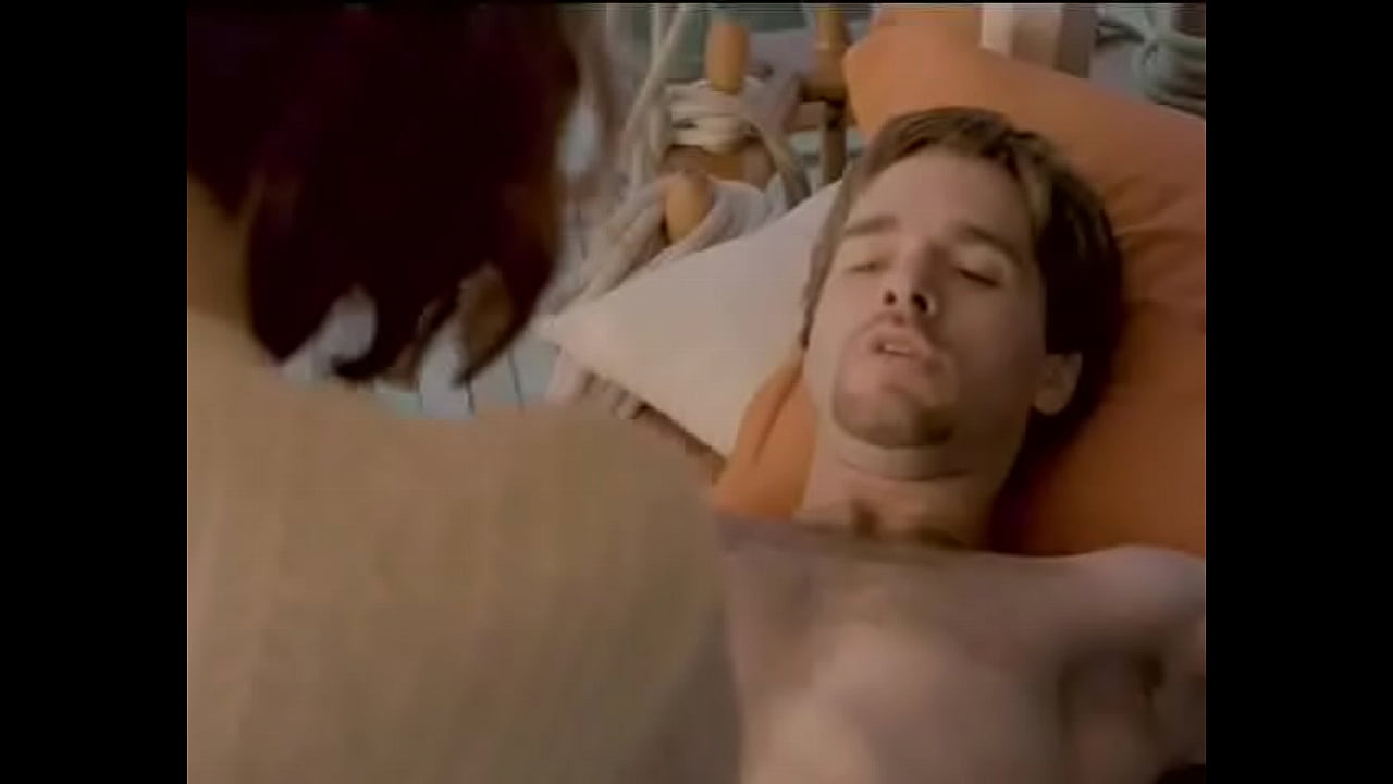 Molly Ringwalds Tits 1