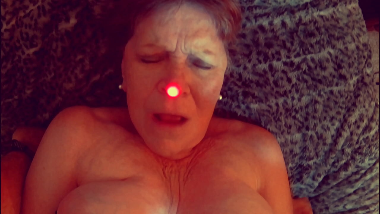 Mature Gilf Star Trek cosplay fuck and cum