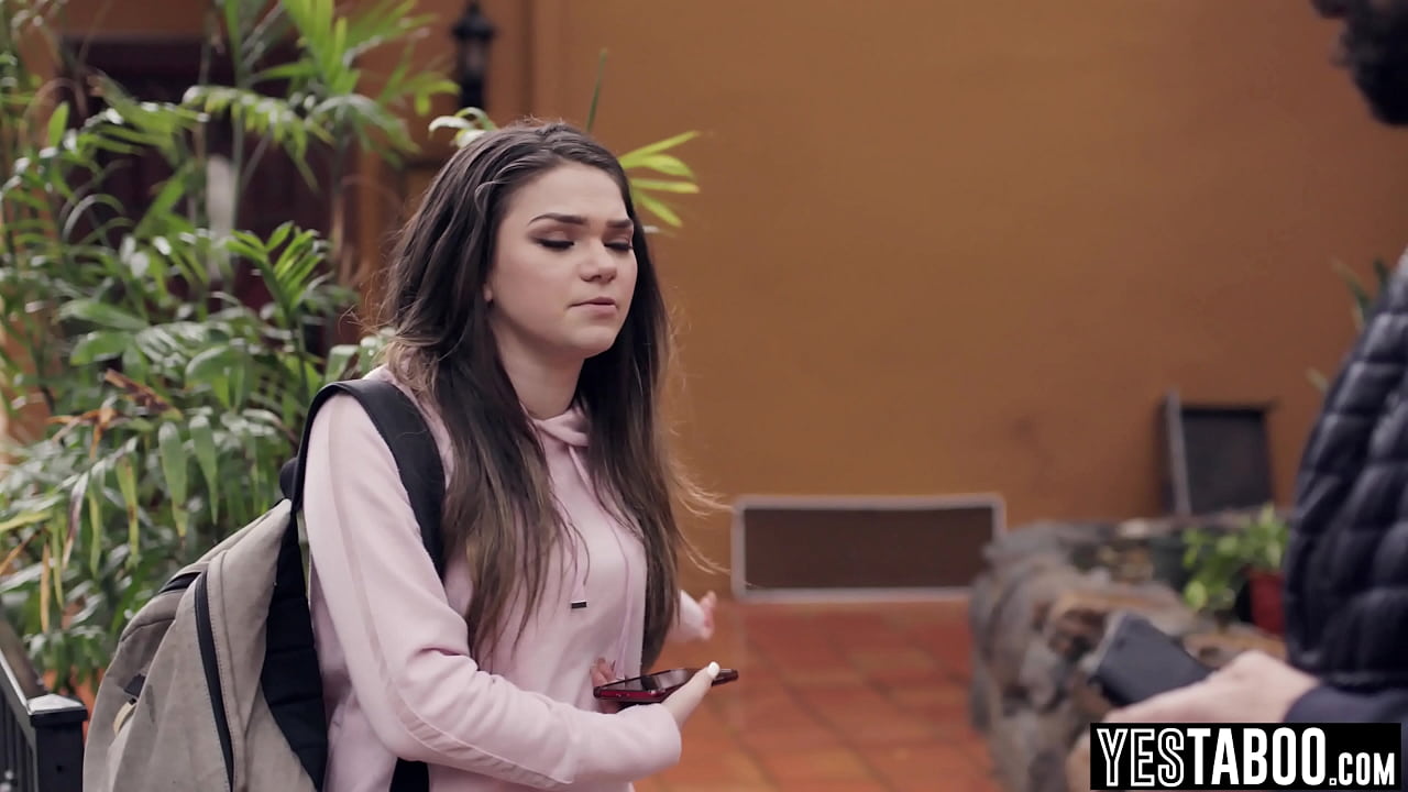 Helpless tourist babe trades her juicy lil cunt for a place to crash at