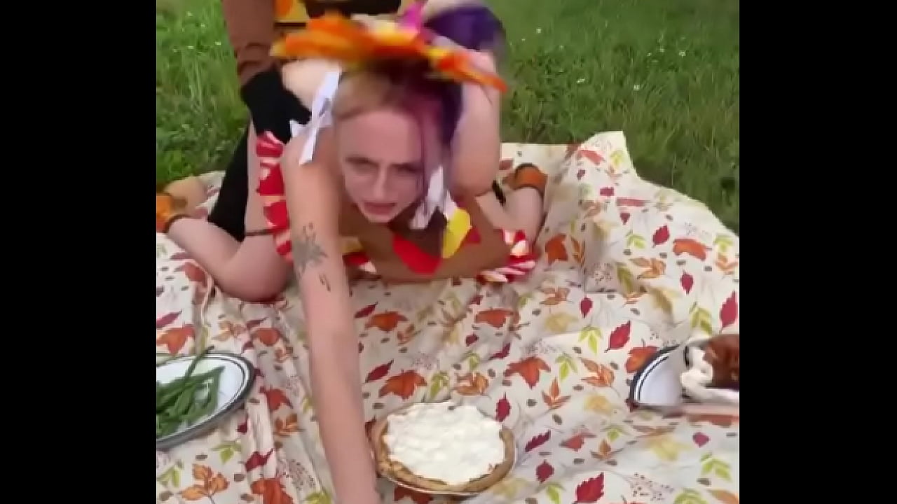 Gibby The Clown Fucks little white girl hard on thanksgiving