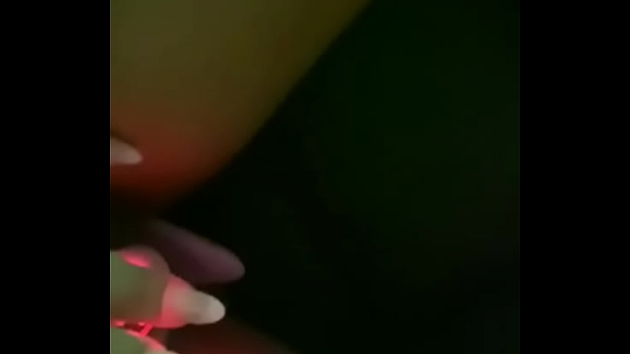 Puta de corno com vibrador no pedagi