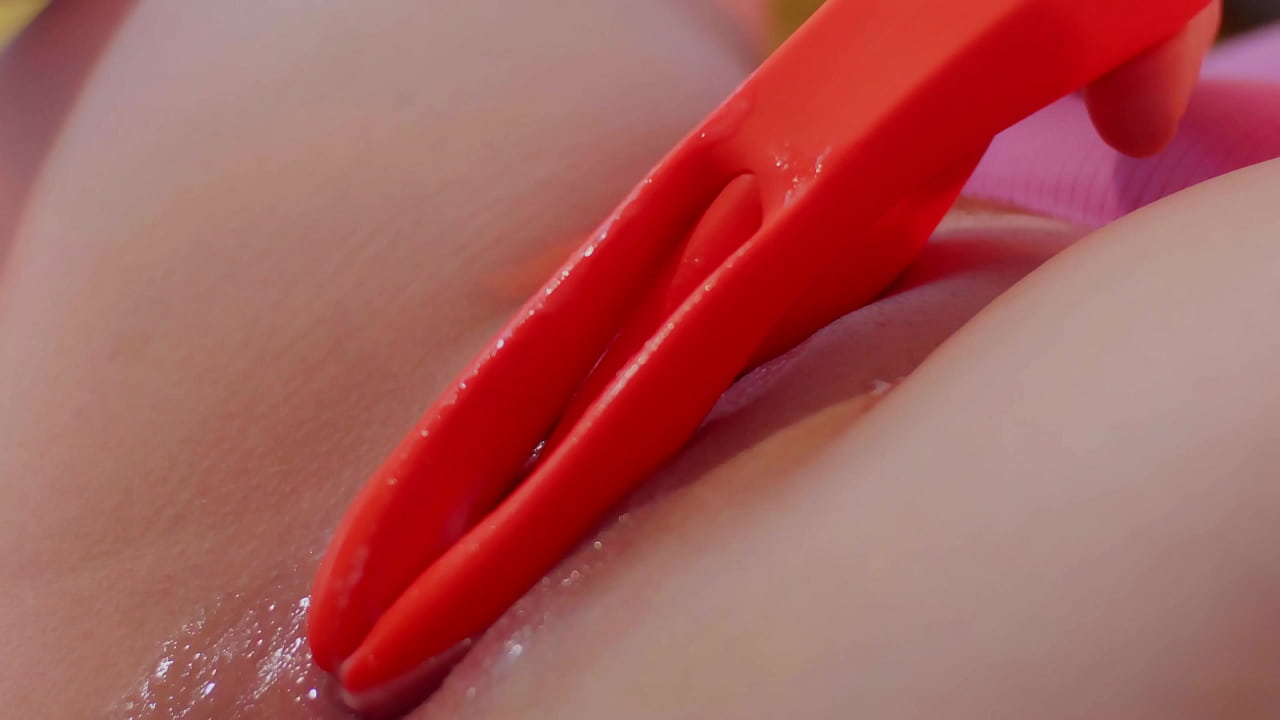 Life Of A Sex Toy - HoneyPlayBox - Amateur, Thick, Close-up, Squirting