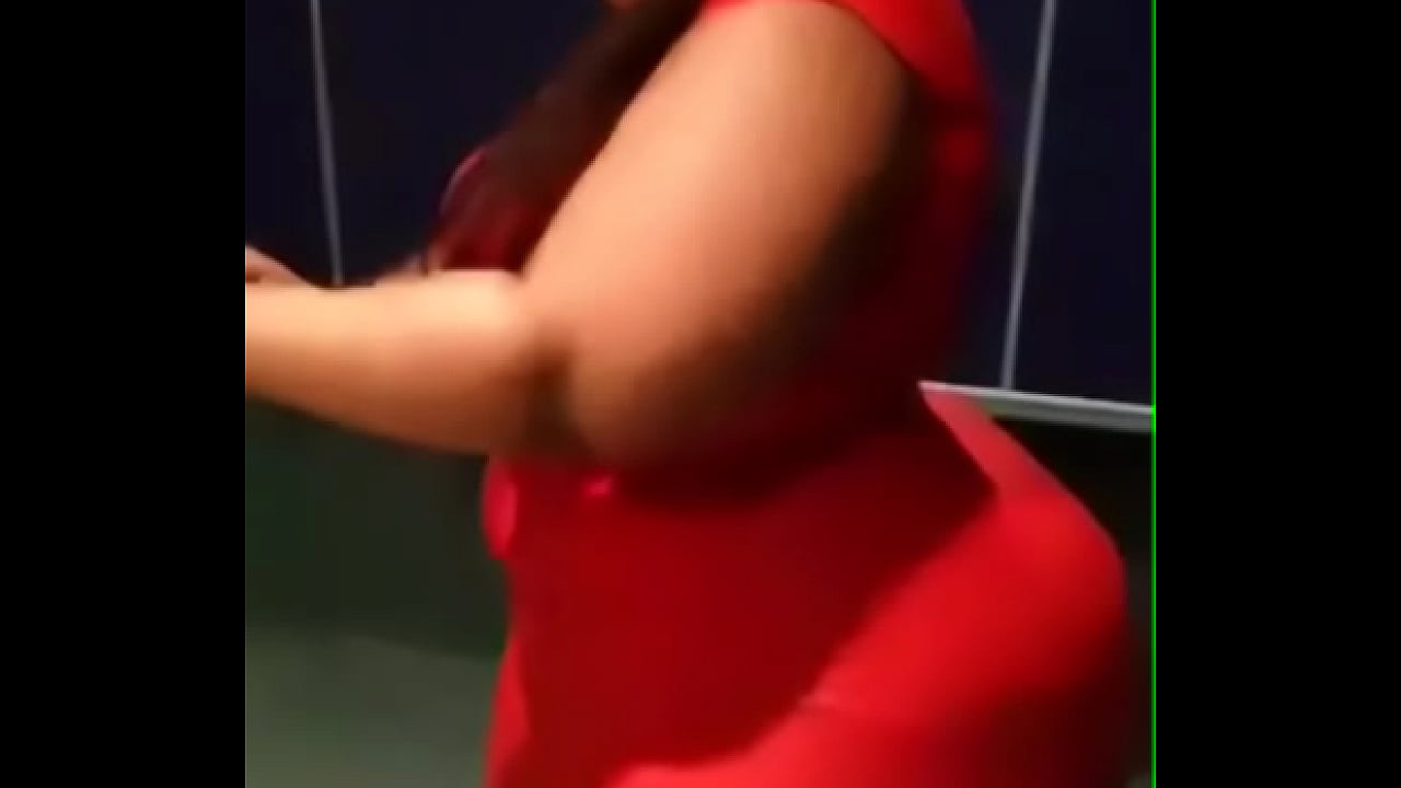 shaking big ass like u can never imagine