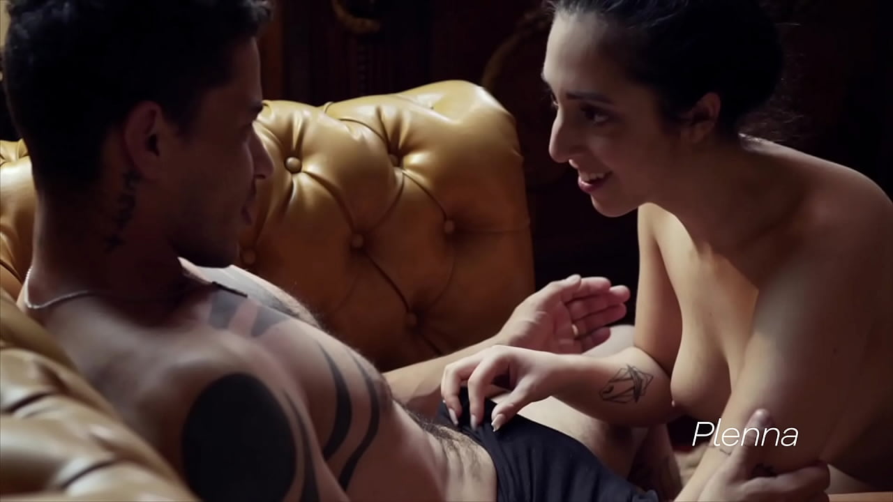 I HAD TO SEE THAT WHOLE DICK VERY CLOSE UP TO BELIEVE IT.