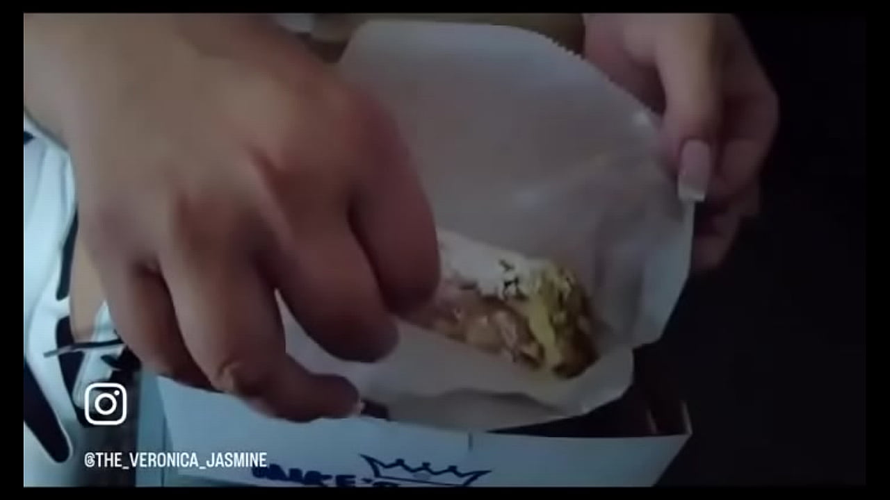 Finally got to taste MikesPastry after getting back to the hotel!#sweettreat