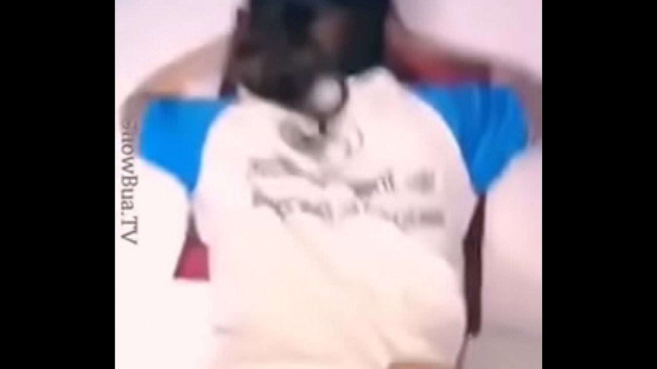 Em g&aacute;i bị địt