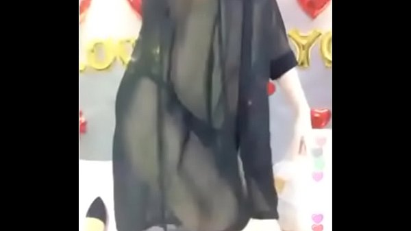 Uplive chết m&ecirc; với c&ocirc; gi&aacute;o Thảo nhảy gợi t&igrave;nh