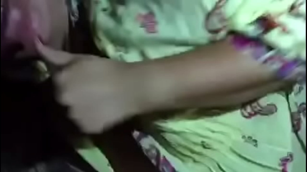 Rafaela Belucci a rainha do leite gozando na boca do casal de Foz do Igua&ccedil;u