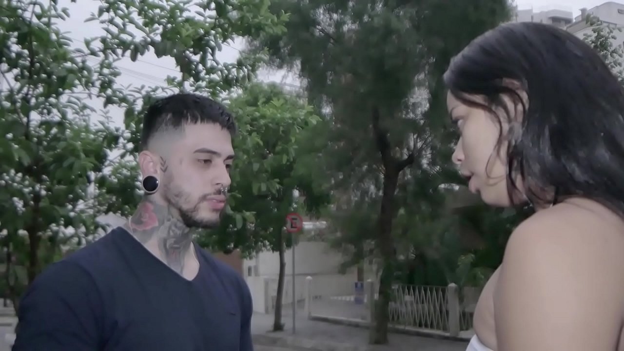 50 tinha - Puta de rua morena fudendo por dinheiro