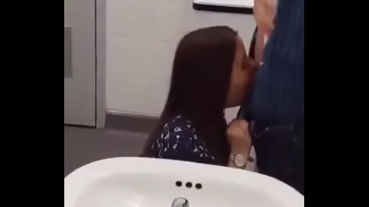 Boquete da novinha gostosa