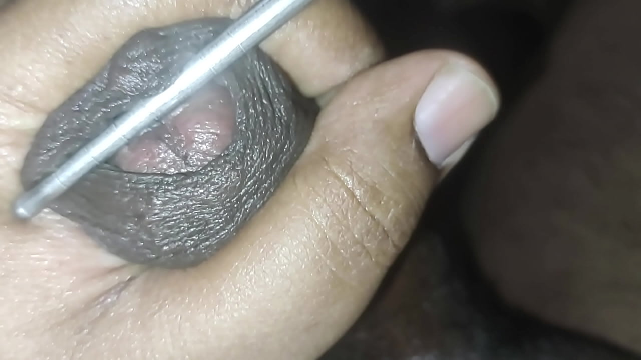 Indian Dick wet, Frenulum Play, Dick insertion