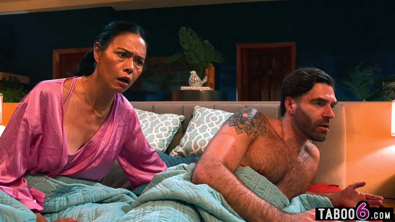 Stepsiblings having sex in stepparents bedroom while they were there