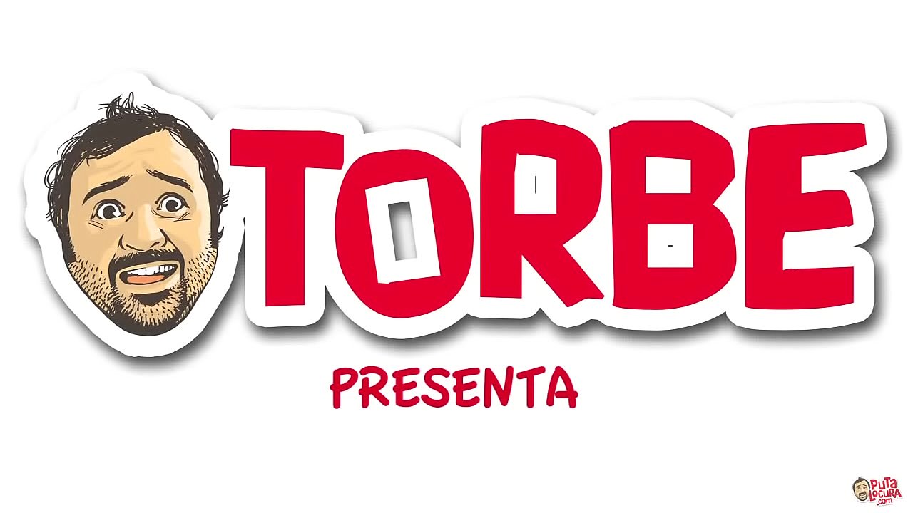 Le comen las tetas y el co&ntilde;o y le follan la boca sin parar