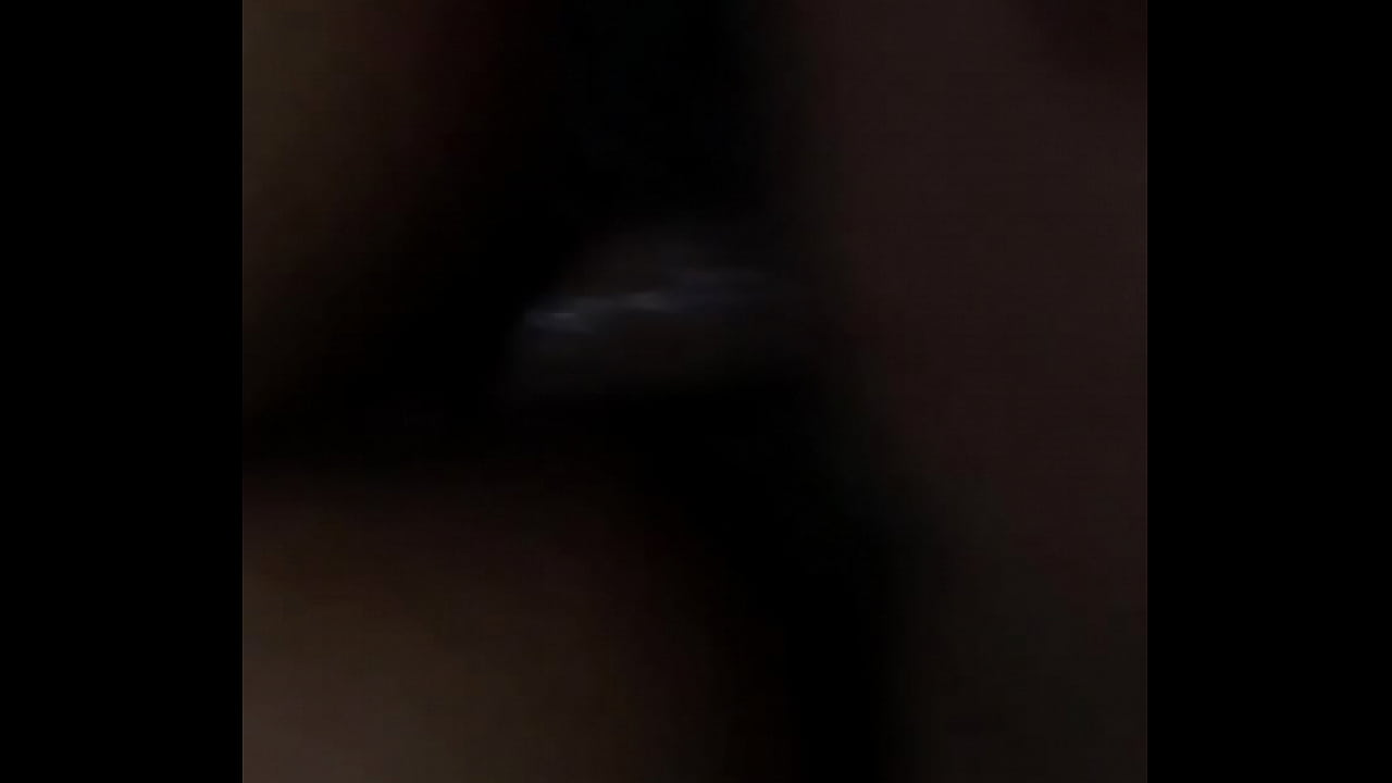 Haciendo so&ntilde;ar un pussy mojado y ruidoso