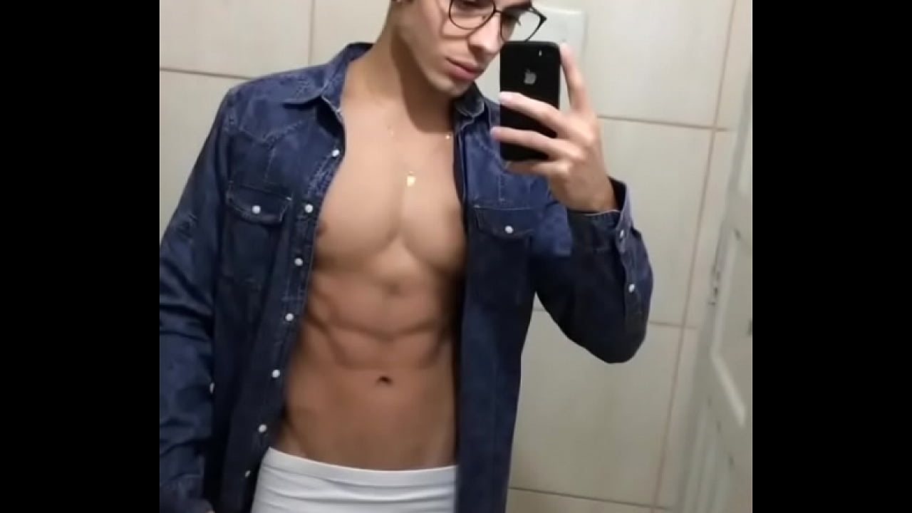 Volume do sarado na sunga branca