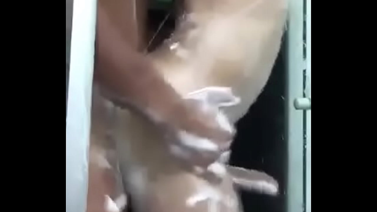 D&aacute;ndonos una ducha