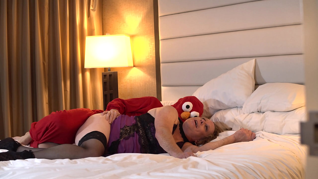 Elmo Fucking a Very Sexy Mature Crossdresser