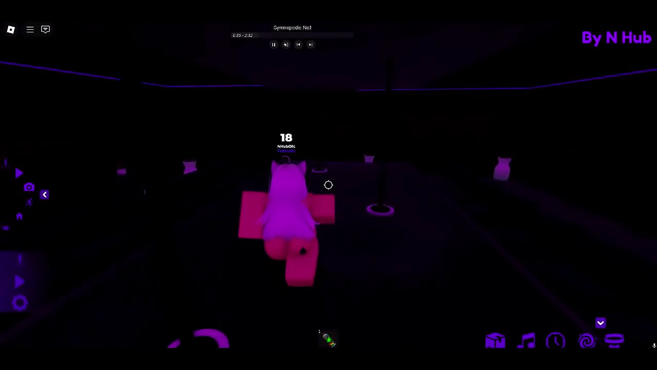 Eu fodo meu namorado no Roblox