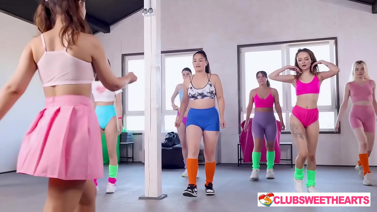 Lustful lesbian beauties working out their tight cunts At ClubSweethearts
