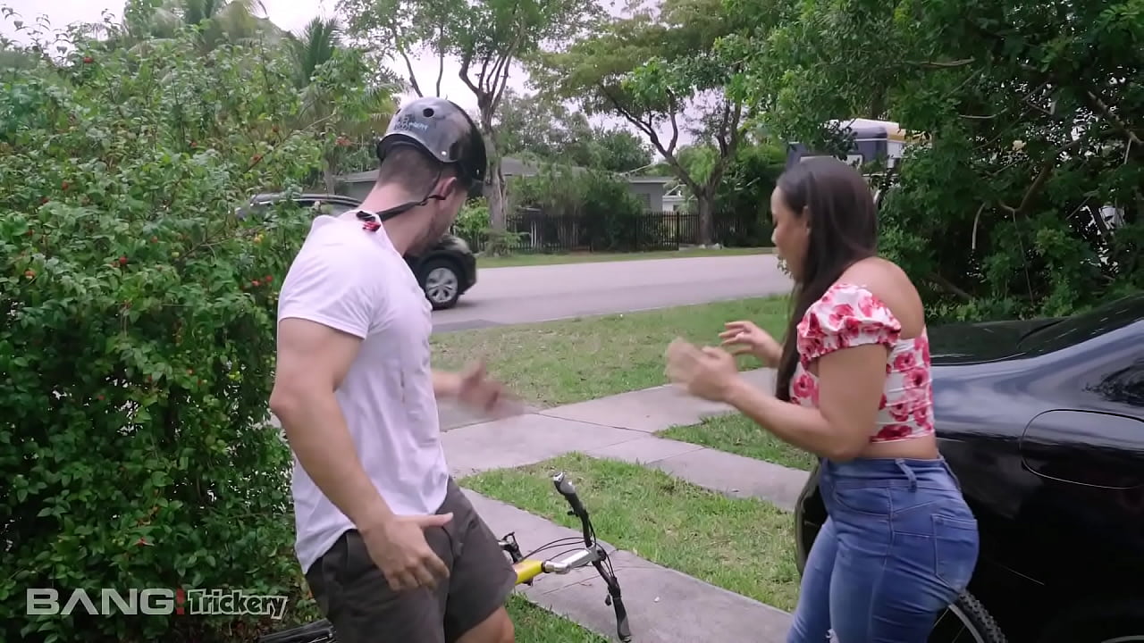 Trickery - Big Titty Latina Fucks Her Way Out A Sticky Situation