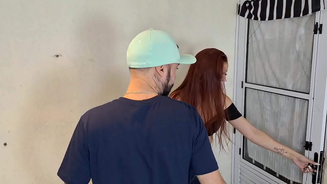 Medindo cal&ccedil;a do homem o deixou de pau duro!