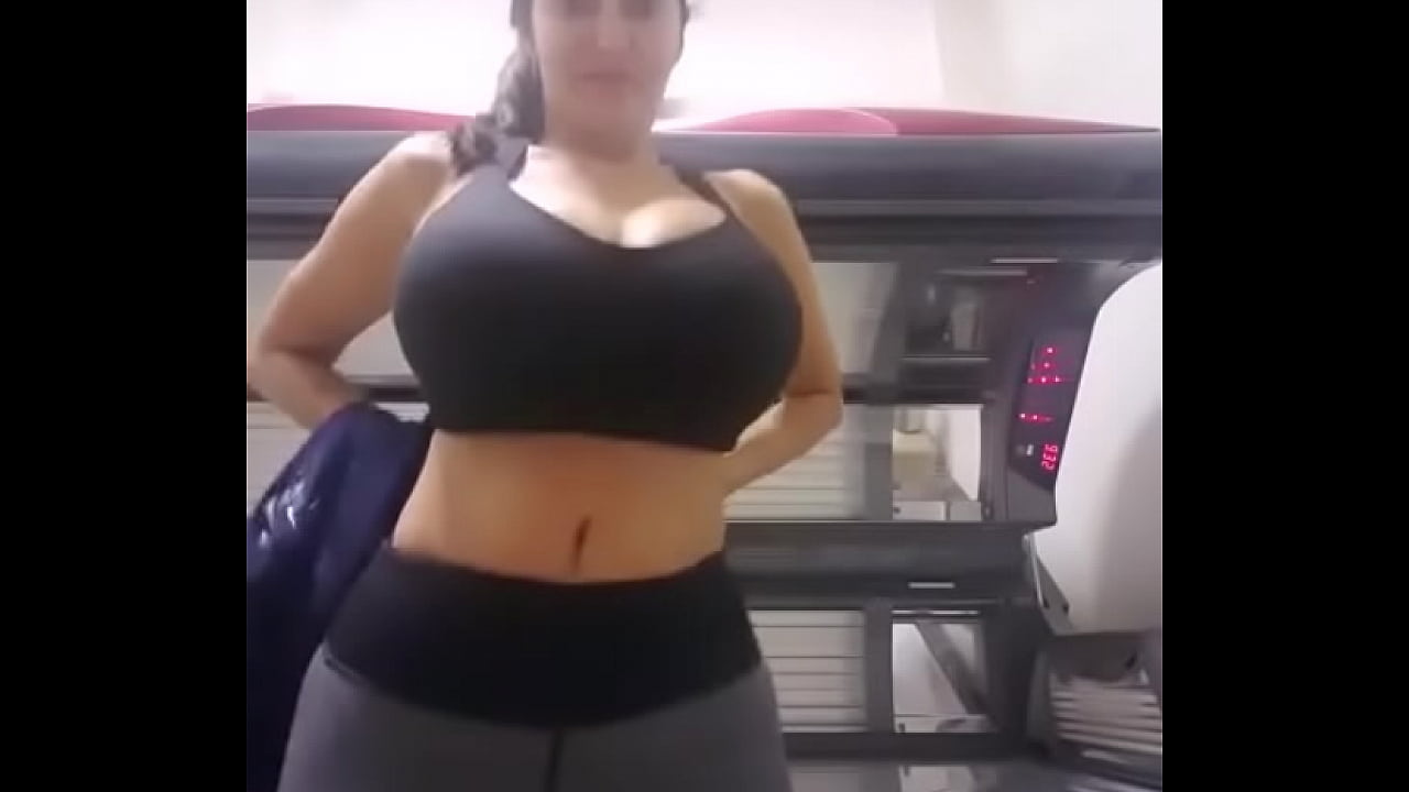 I want to know who is she