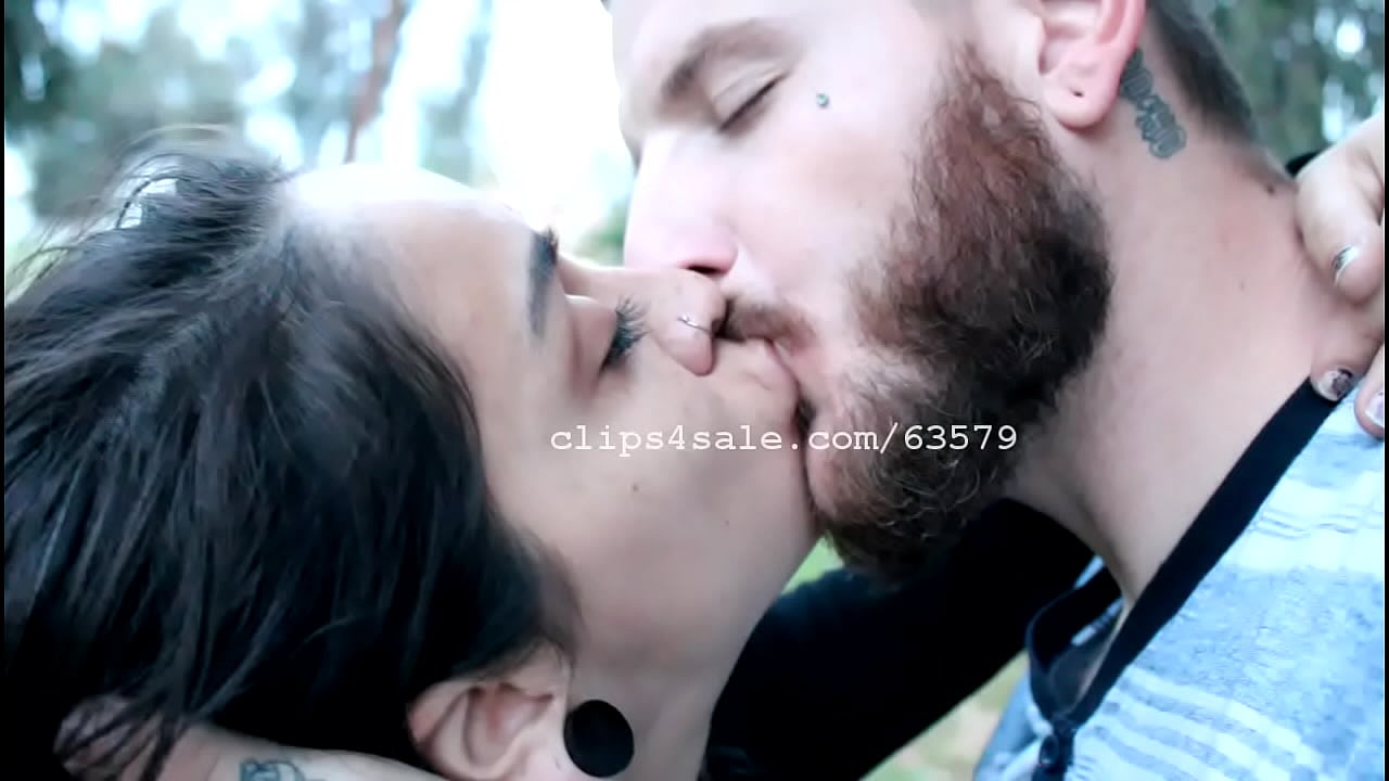 Dave and Lizzy Kissing Video 3