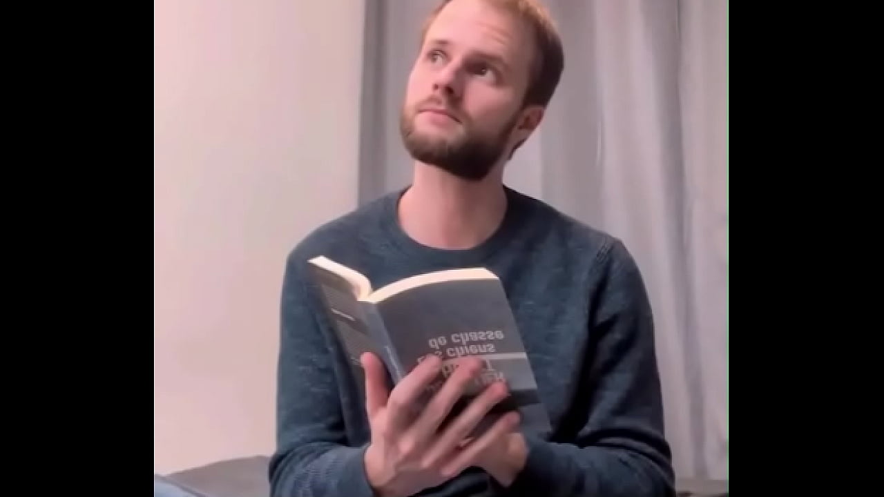 Je peu prendre mon temps pour t'expliquer aussi si jamais ?#gay #cuteboy #malemodel #bisexual #bi #frenchman #modeling #p...