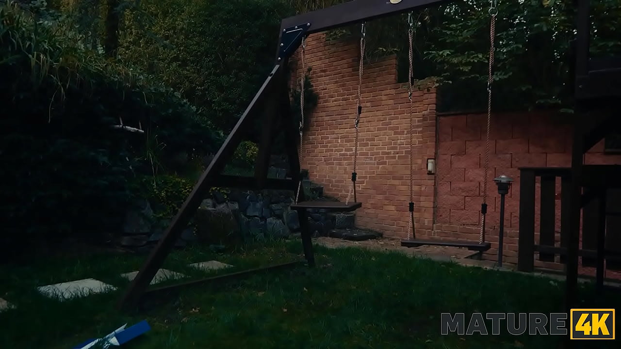 MATURE4K. Naughty neighbor likes mature. Hot sex with Ms Sexy Saigon