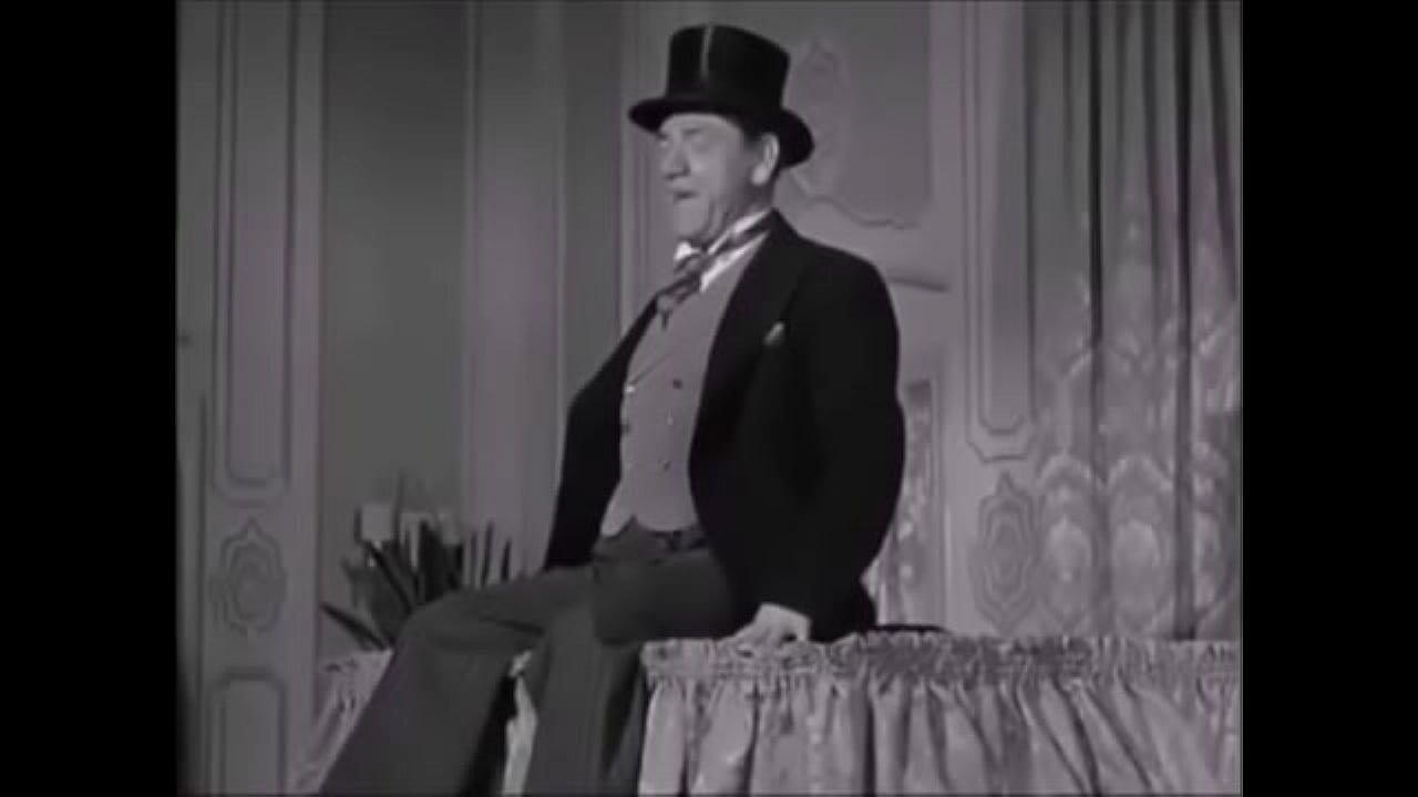 Person gets absolutely destroyed - bed ANIHILATED (Meme)