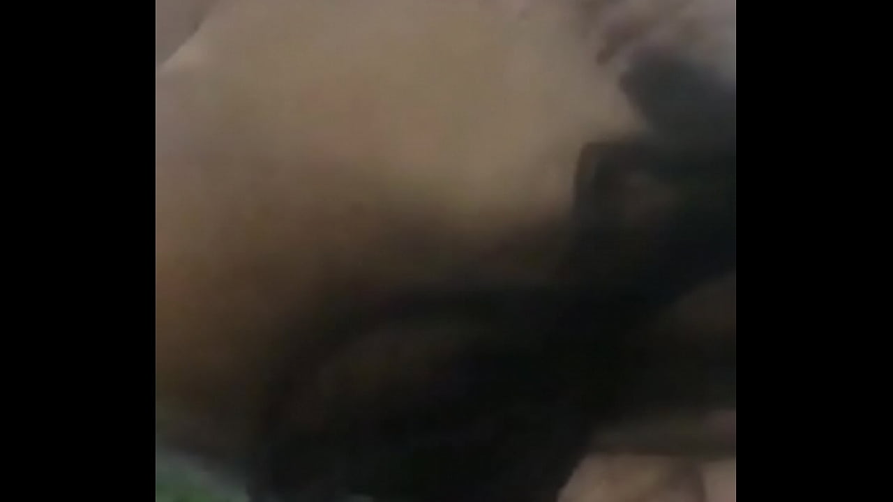 Gostosa pira na vara