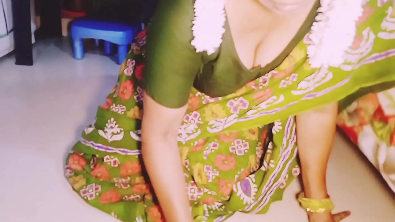 Indian maid sex. Big boobs saree home maid fucking house owner. Telugu dirty talks.