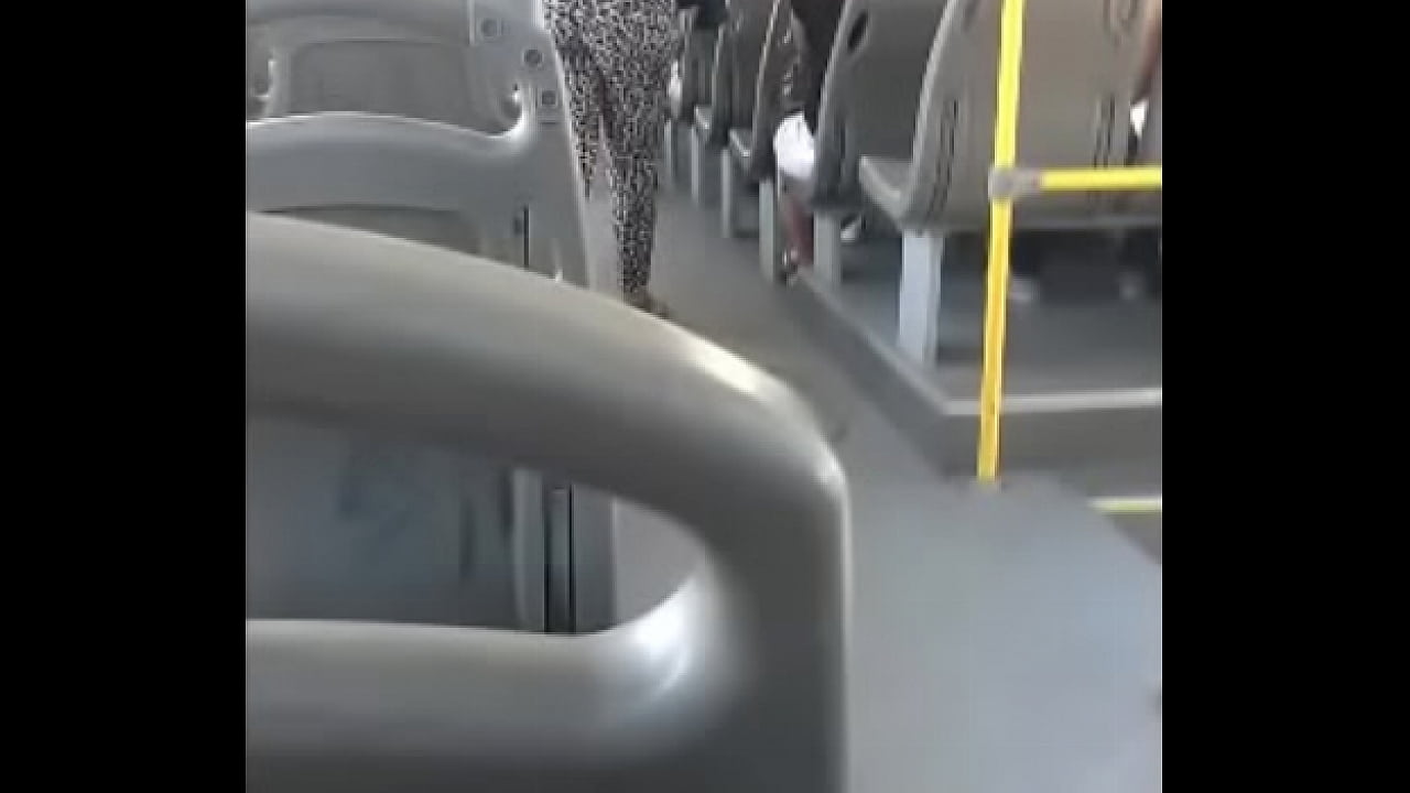 Un culo en el carro - lima