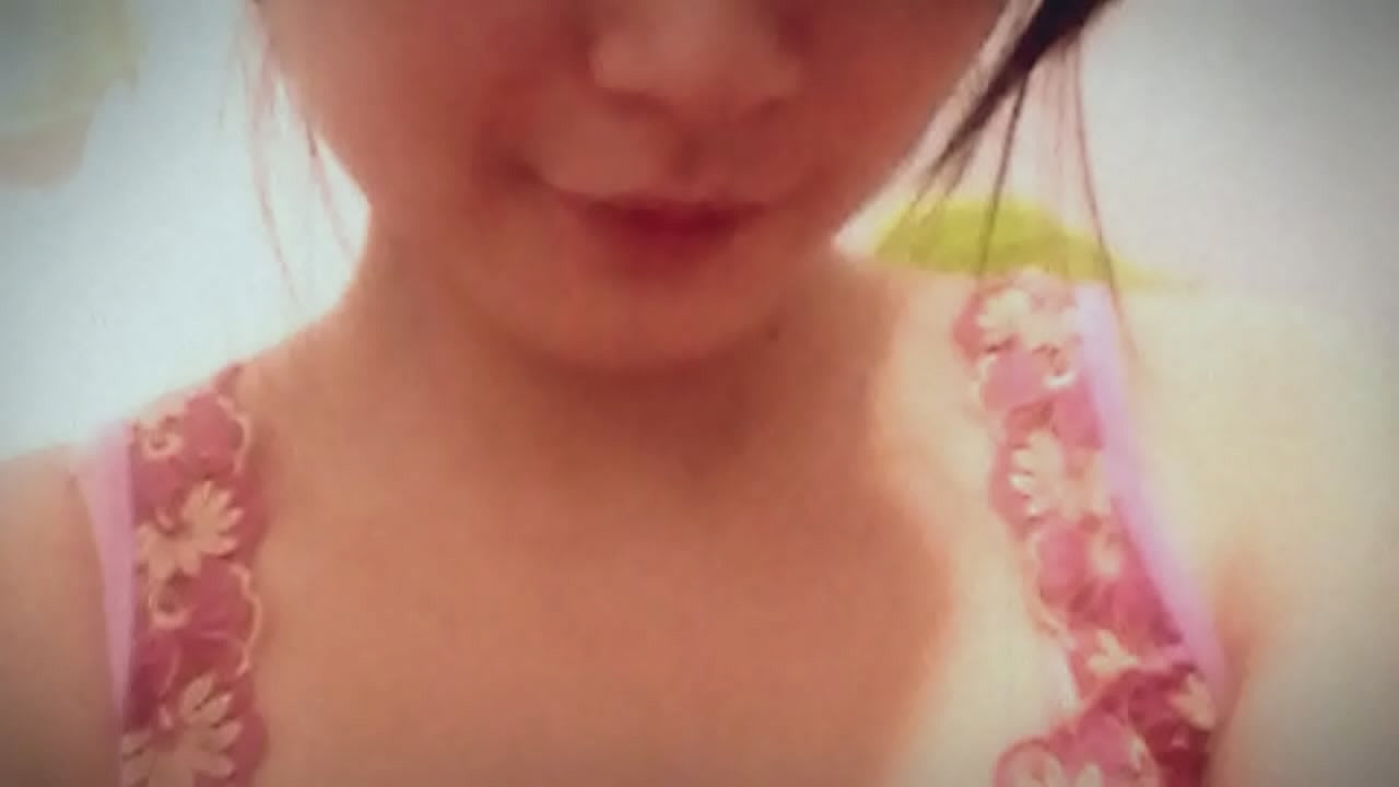 e Nhi&ecirc;n nứng lồn