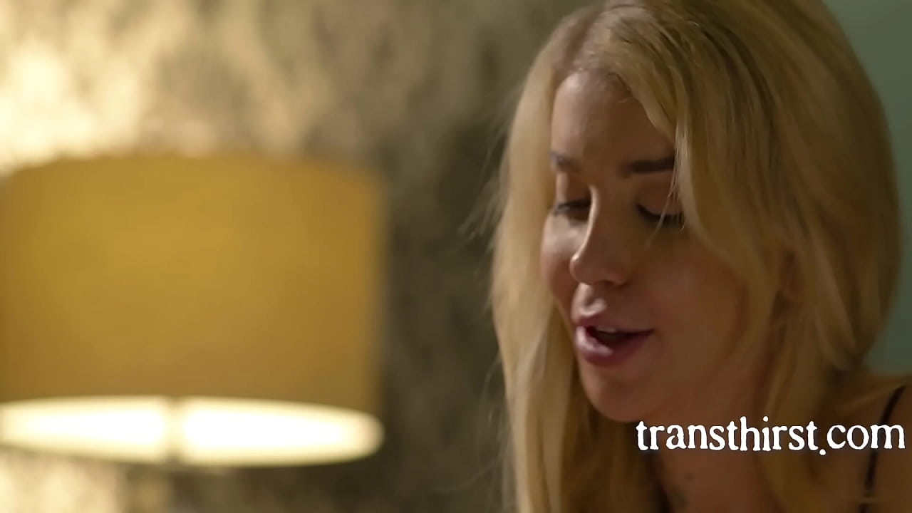 I could never keep myself away from this trans hottie